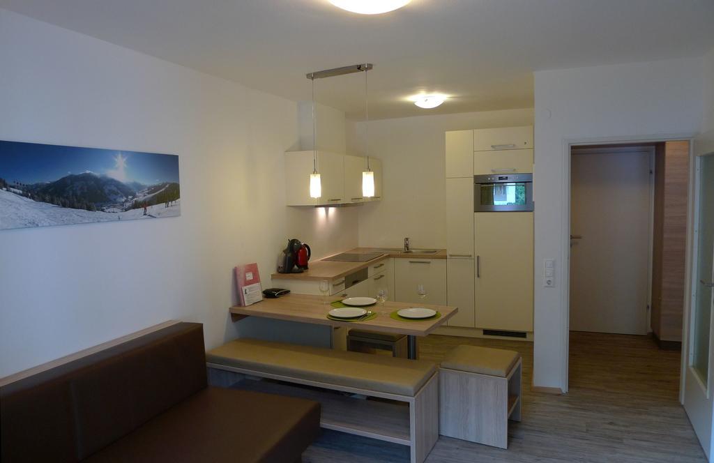 Ferienwohnung Loitfelder-Pang ザールバッハ・ヒンターグレム エクステリア 写真