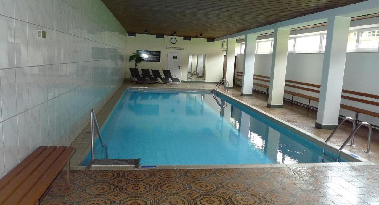 Ferienwohnung Loitfelder-Pang ザールバッハ・ヒンターグレム エクステリア 写真